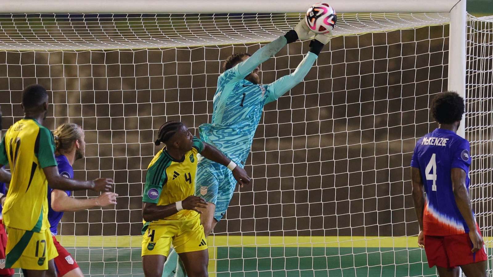 在比赛中不 在比赛中不